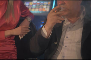 VIDEO: Sinoć u kockarnici uhapšen šef mafije