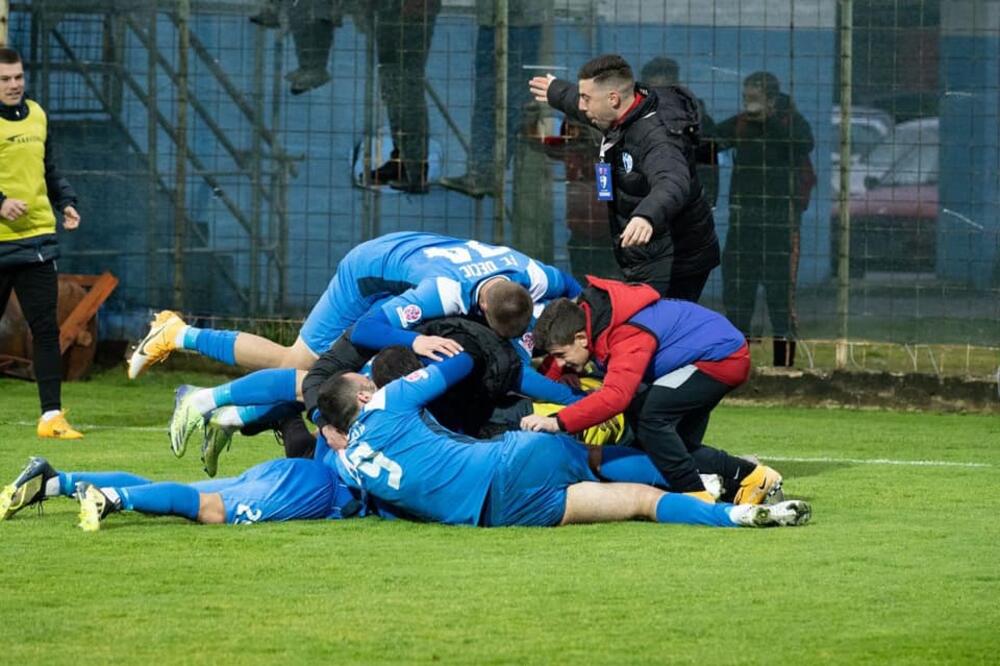 Foto: FK Dečić