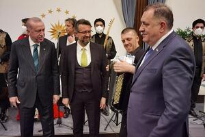 Erdogan i Dodik dogovorali 30.000 vakcina za BiH, pa "pali u...
