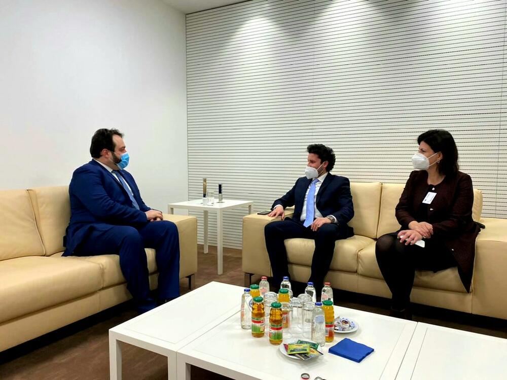 Sa sastanka sa Kastaldom