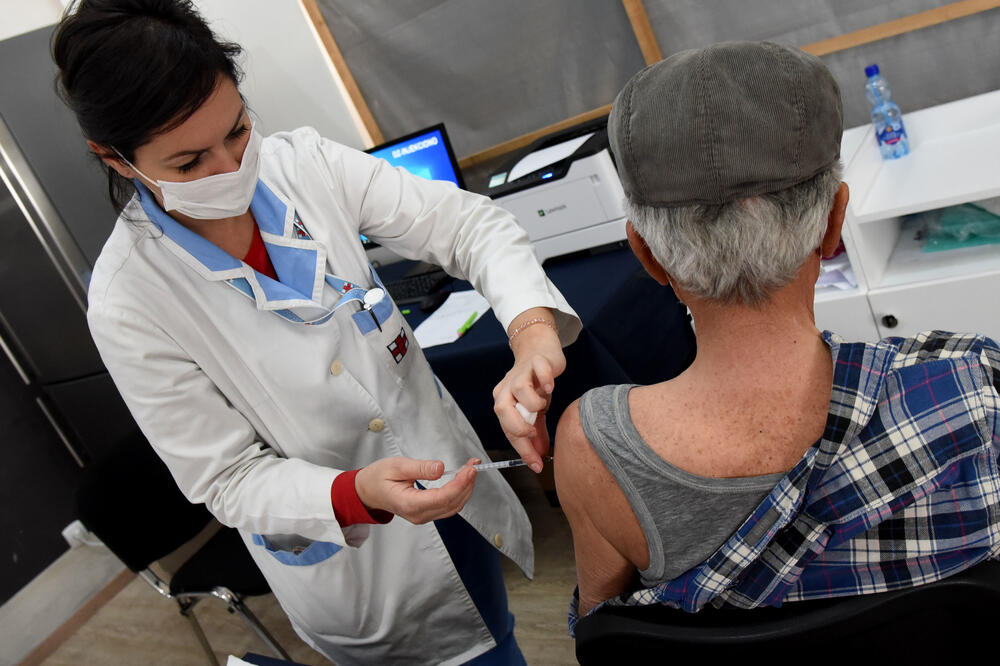 Počelo vakcinisanje Sinofarmom, Foto: Luka Zeković