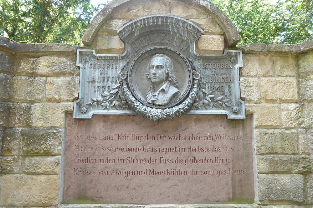 Spomenik Helderlinu u njegovom rodnom Laufenu na Nekaru, Foto: Commons.wikimedia.org