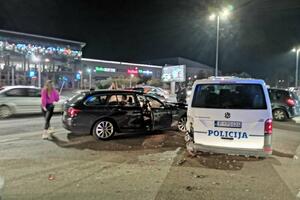 Sudar policijskog vozila i automobila u Podgorici