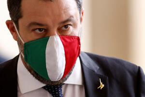 Salviniju prijeti 15 godina zatvora postupka prema migrantima