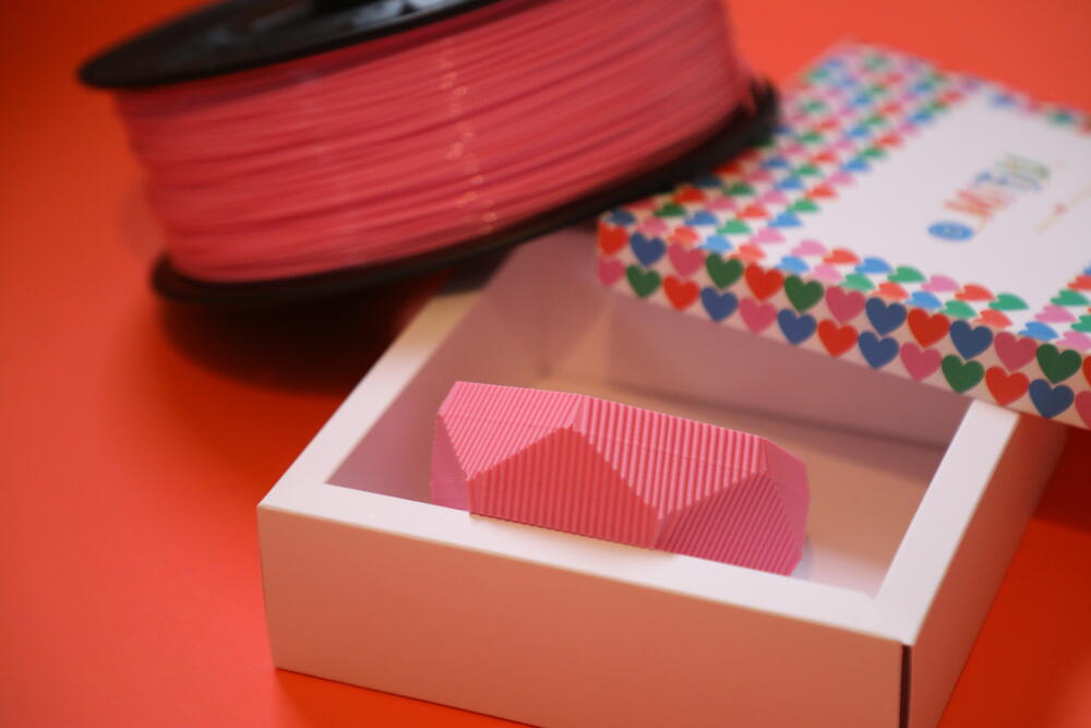 Nakit se izrađuje od materijala koji se mogu reciklirati