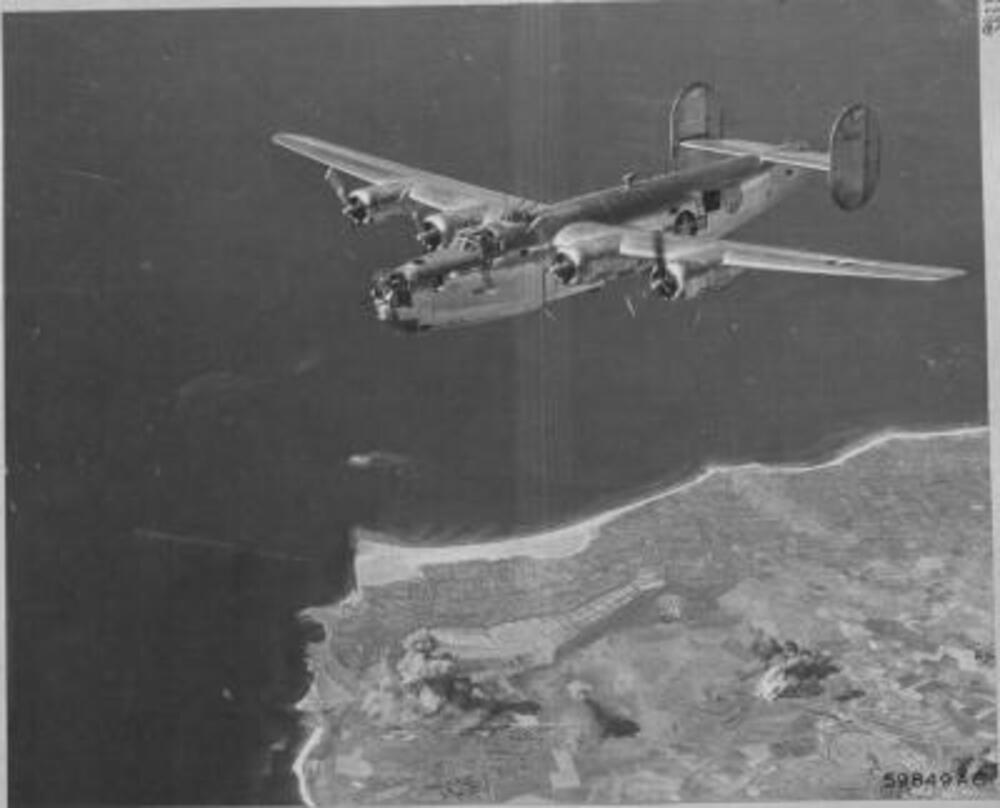 B-24 liberator iznad jadranske obale, Foto: Privatna arhiva
