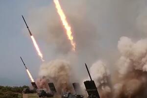 VIDEO Sjeverna Koreja ispalila dvije rakete kratkog dometa, Suga:...