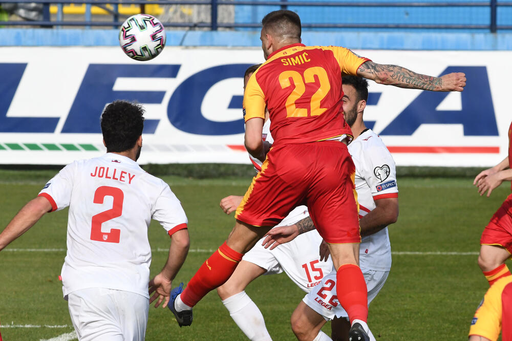 Simić postiže gol za 2:1, Foto: Savo Prelević