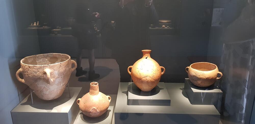 <p>Legenda o Troji dio je naše civilizacije više od 3.000 godina. Priča o veličanstvenom gradu i desetogodišnjem ratu zbog najljepše žene na svijetu, neodoljivo je dramatična i tragična</p>