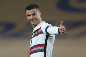 Ronaldo ispred "Stijene": Kralj Instagrama i marketinga