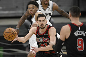 Čikago izgubio, Vučević najbolji na debiju: Bilo je prilično dobro