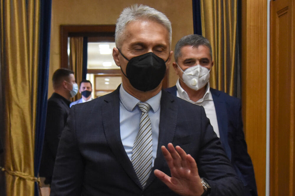 Vukšić dolazi na sjednicu Odbora, Foto: Savo Prelević