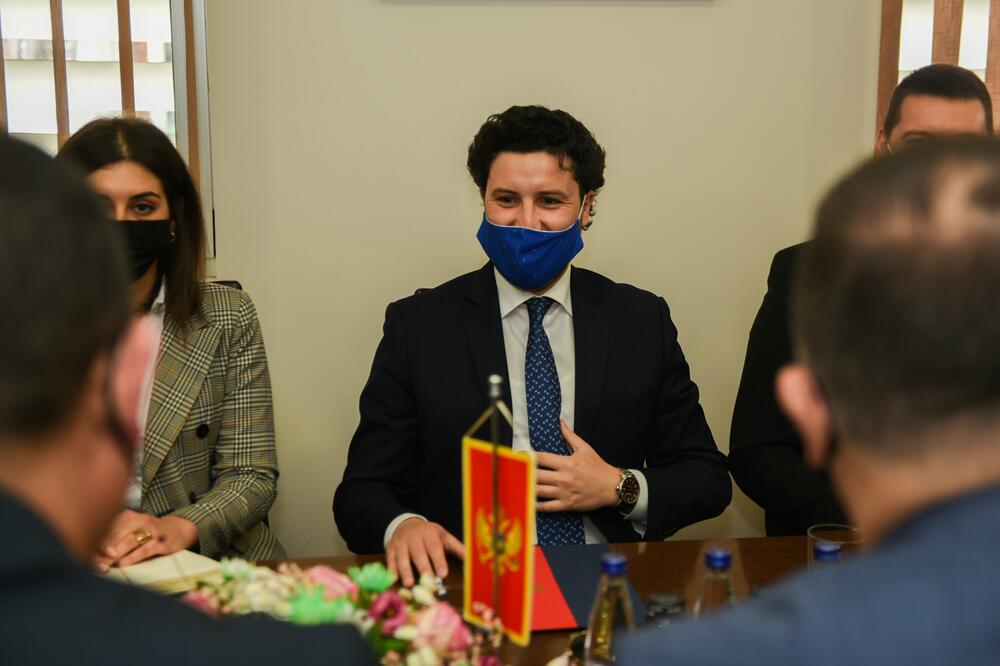 Foto: Twitter/@DritanAbazovic