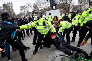 Protesti u Engleskoj i Velsu protiv zakona koji policiji daje veća...