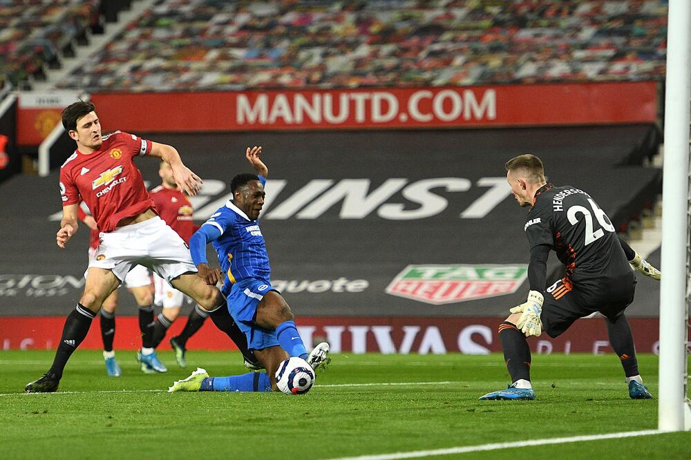 Velbekov apel za penalom u 71. minutu nije uslišen iz VAR sobe, Foto: REUTERS