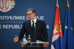 Vučić: Crnogorskim vlastima važnije da su oduševljeni u Stejt...