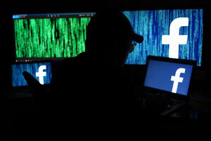 Pogledajte M tech: Kako se kradu podaci na Facebooku?