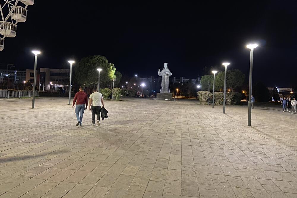 Rasvjeta na trgu, Foto: Glavni grad Podgorica