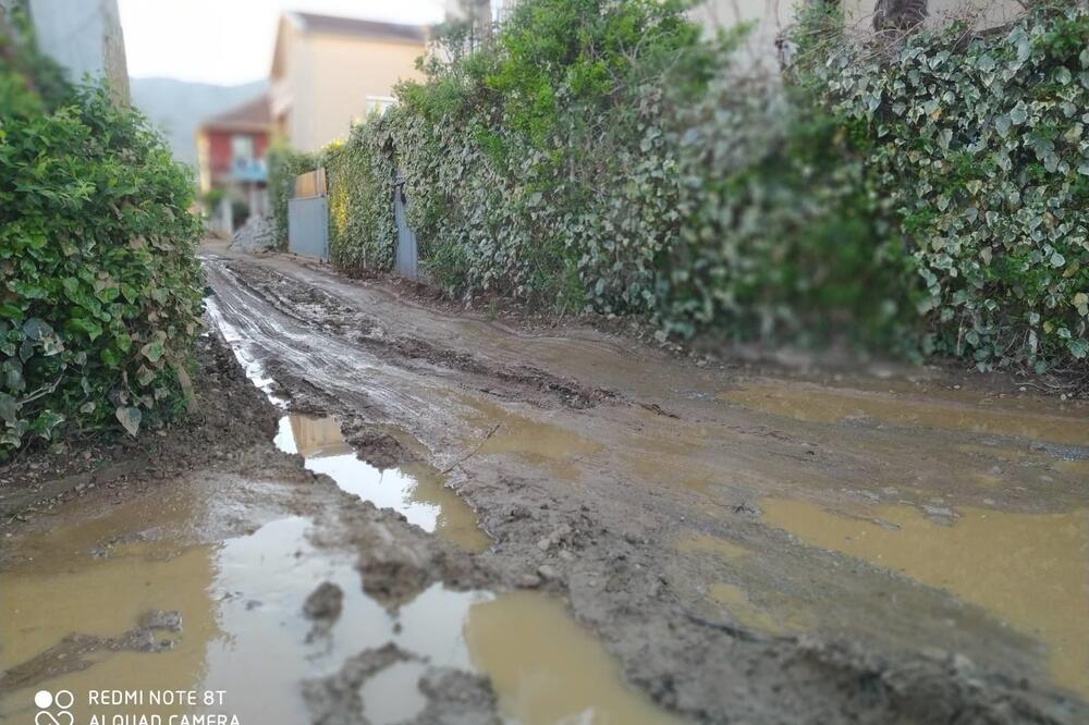 Ulica Vukosava Božovića na Murtovini, Foto: Privatna arhiva
