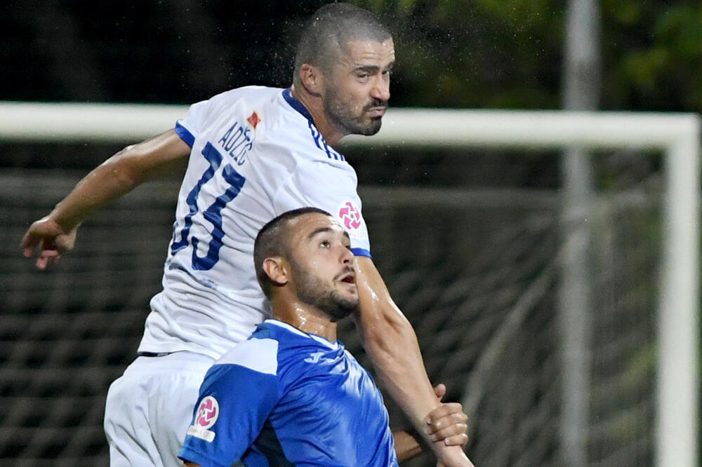 Vladan Adžić se vratio na teren nakon pauze zbog povrede, Foto: Savo Prelević