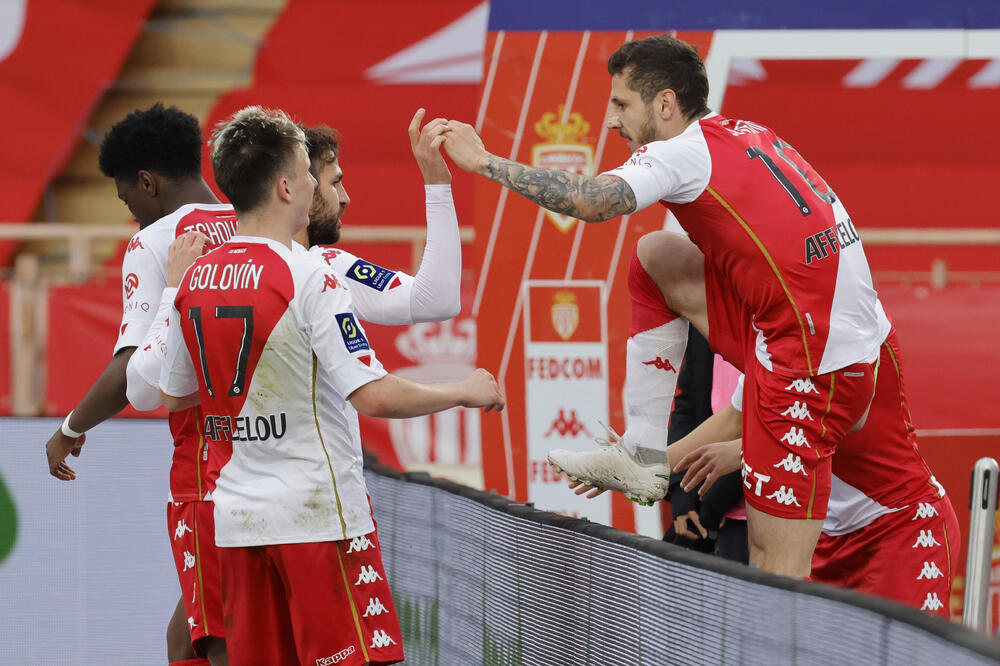 Jovetić slavi gol protiv Dižona, Foto: REUTERS