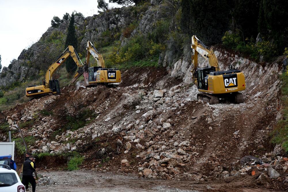 Ljubović, radovi, Foto: Luka Zeković
