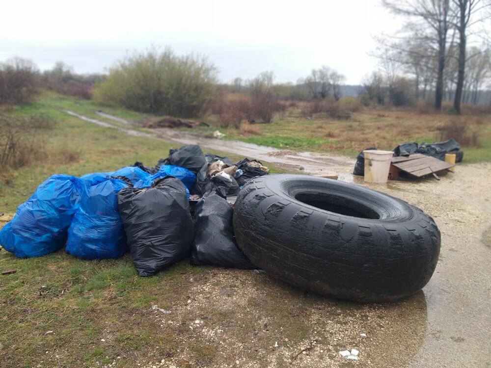 <p>Elektroprivreda pohvalila doprinos mladih ljudi u cilju očuvanja i zaštite životne sredine. Poručili su da su uvijek spremni da izađu u susret svima koji brinu o životnoj sredini i rade na podizanju ekološke svijesti građana</p>