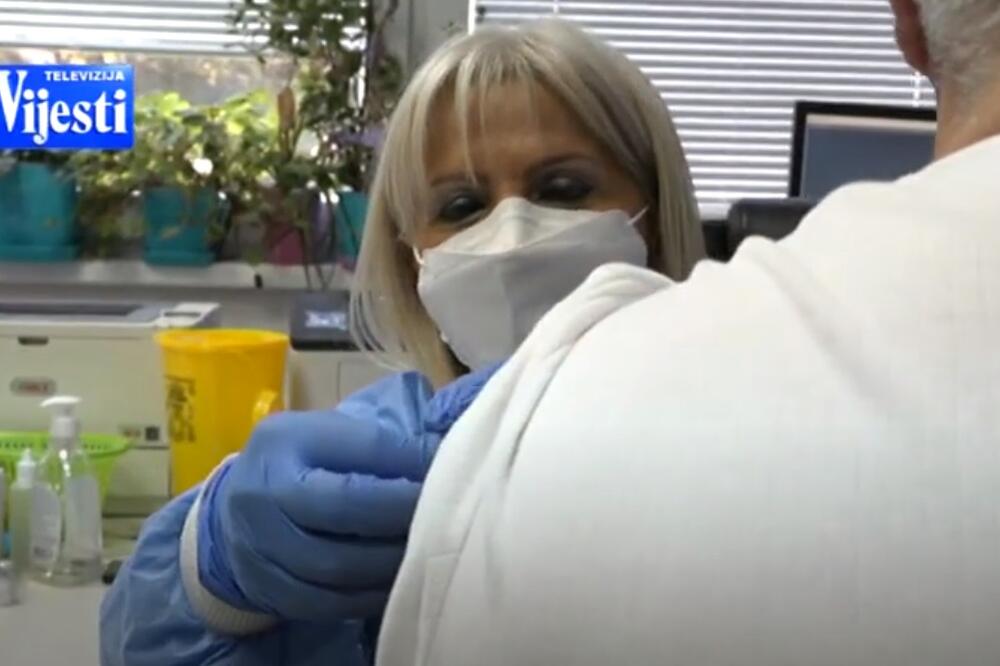 Vakcinacija u Nikšiću, Foto: Printscreen/YouTube/TV Vijesti