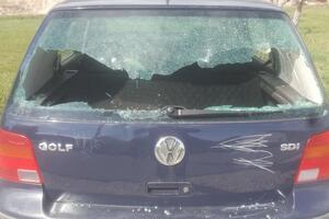 Cetinjaninu oštećen automobil: "Nacrtana mi je meta"