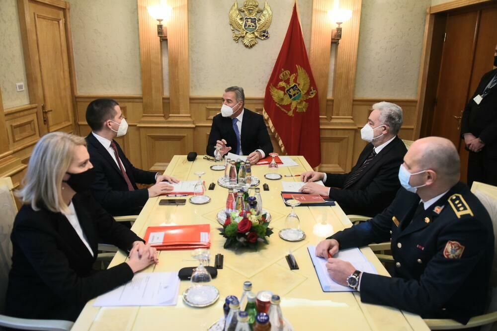 Sa jedne od prethodnih sjednica Savjeta, Foto: Predsjednik.me