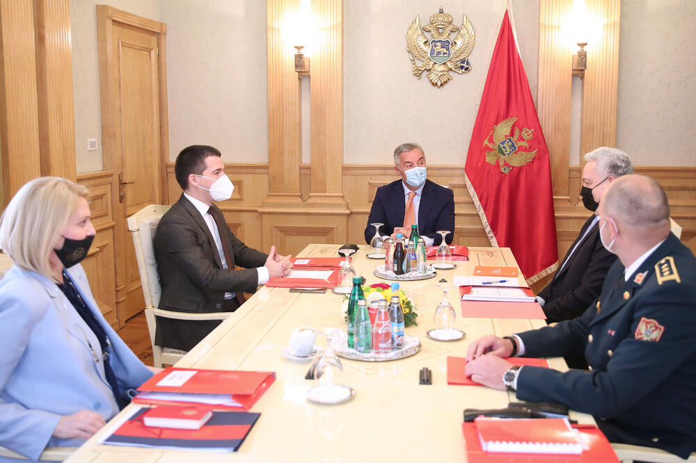 Sa sjednica Savjeta, Foto: Služba za informisanje predsjednika Crne Gore