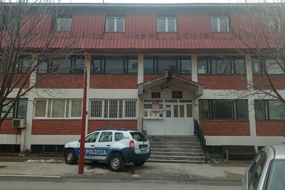 Tvrdi da je batine dobio i u zgradi policije, Foto: Dragana Šćepanović