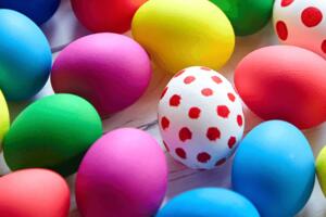 Prije kupovine: Šta znače boje kojima se farbaju jaja za Vaskrs