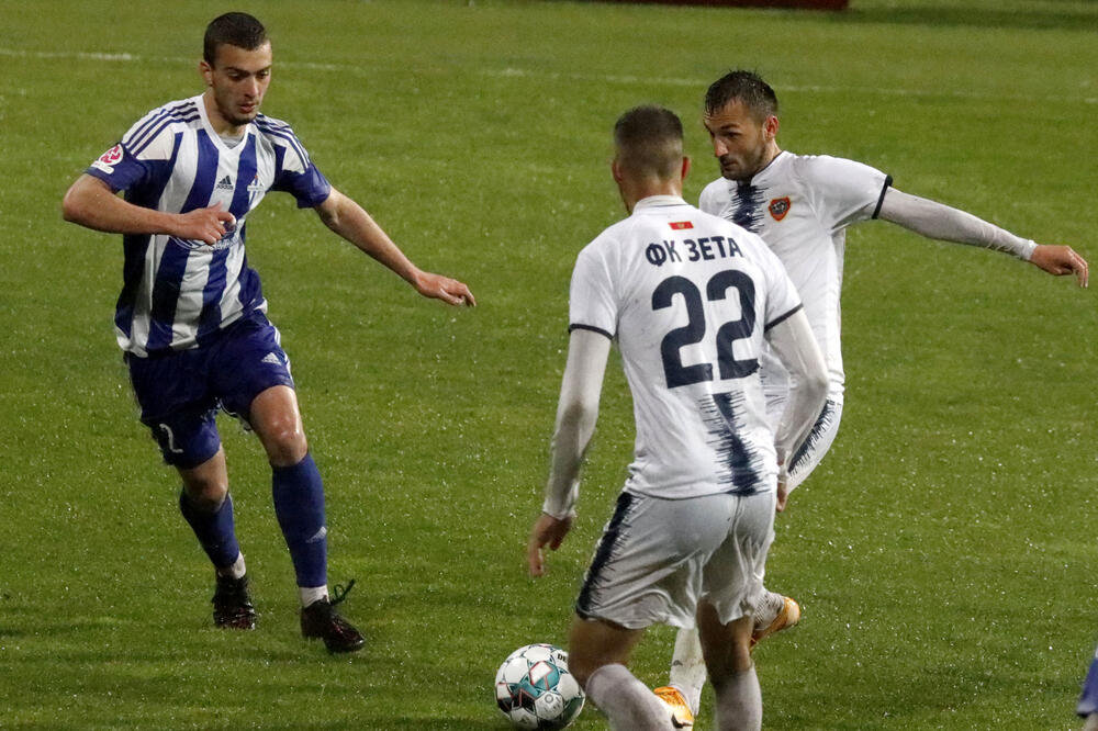 Marko Burzanović na nedavnom prvenstvenom meču protiv Budućnosti, Foto: Boris Pejović