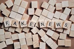 Čitalačka dilema: Kako se odbraniti od lažnih vijesti?