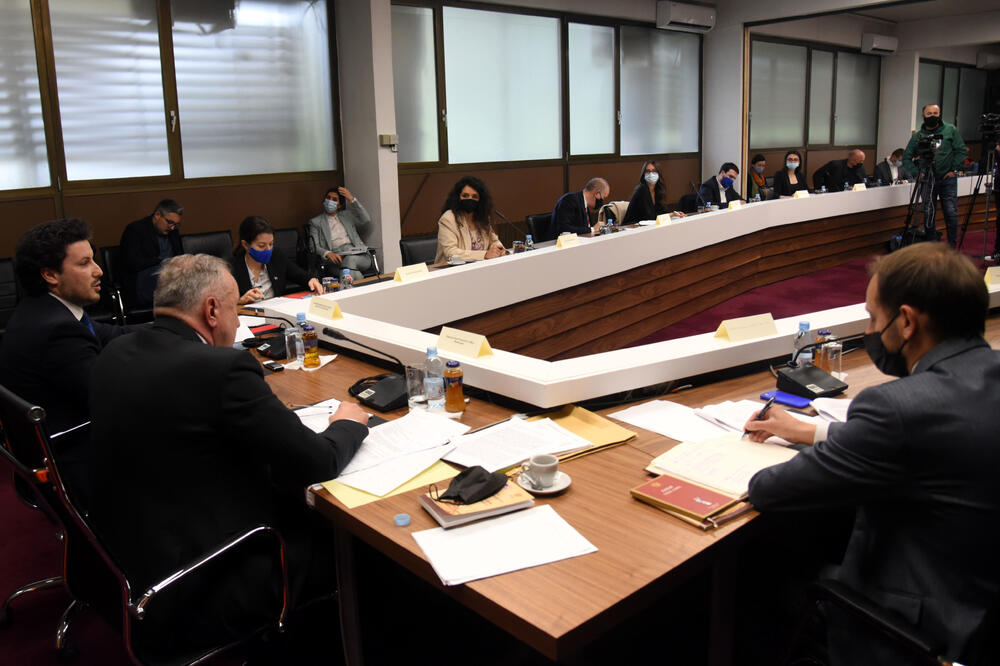 Sa prethodne debate, Foto: Boris Pejović