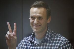 Navaljni objavio da prekida štrajk glađu u zatvoru