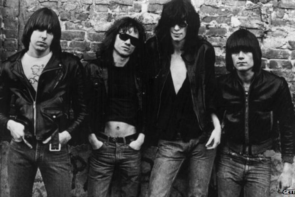 Fografija sa omota prvog albuma Ramonsa. S leva na desno - Džoni, Tomi, Džoj i Di Di, Foto: Getty Images