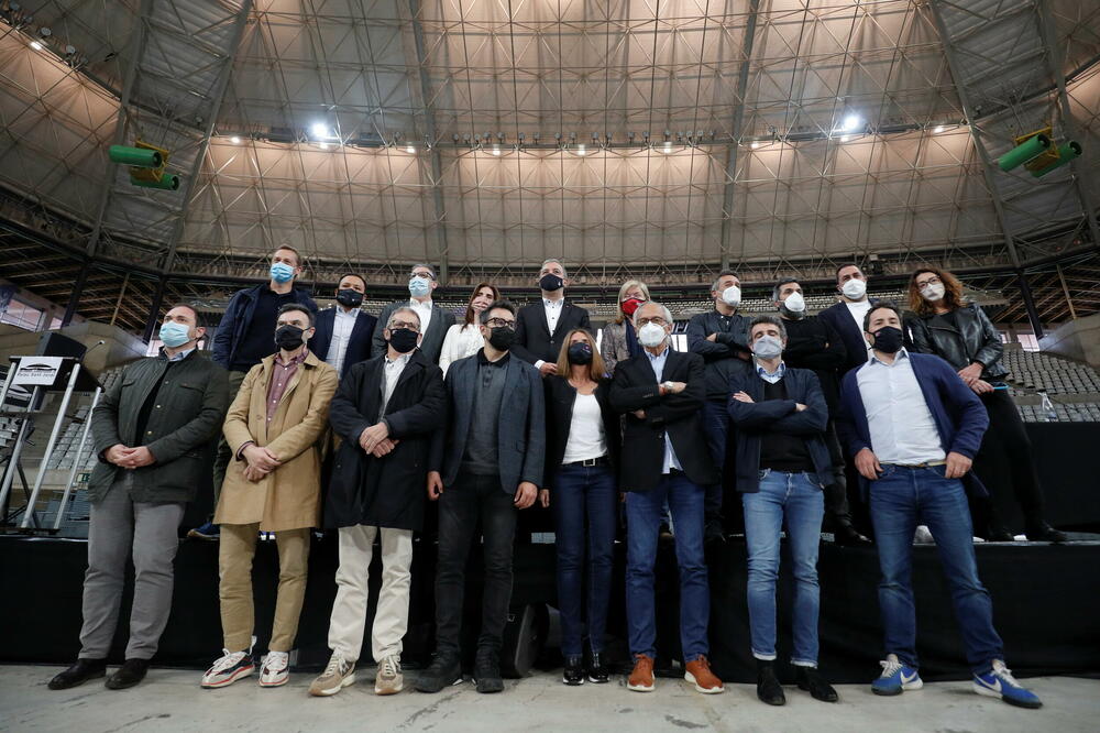 Organizatori koncerta na pres konferenciji, Foto: Reuters