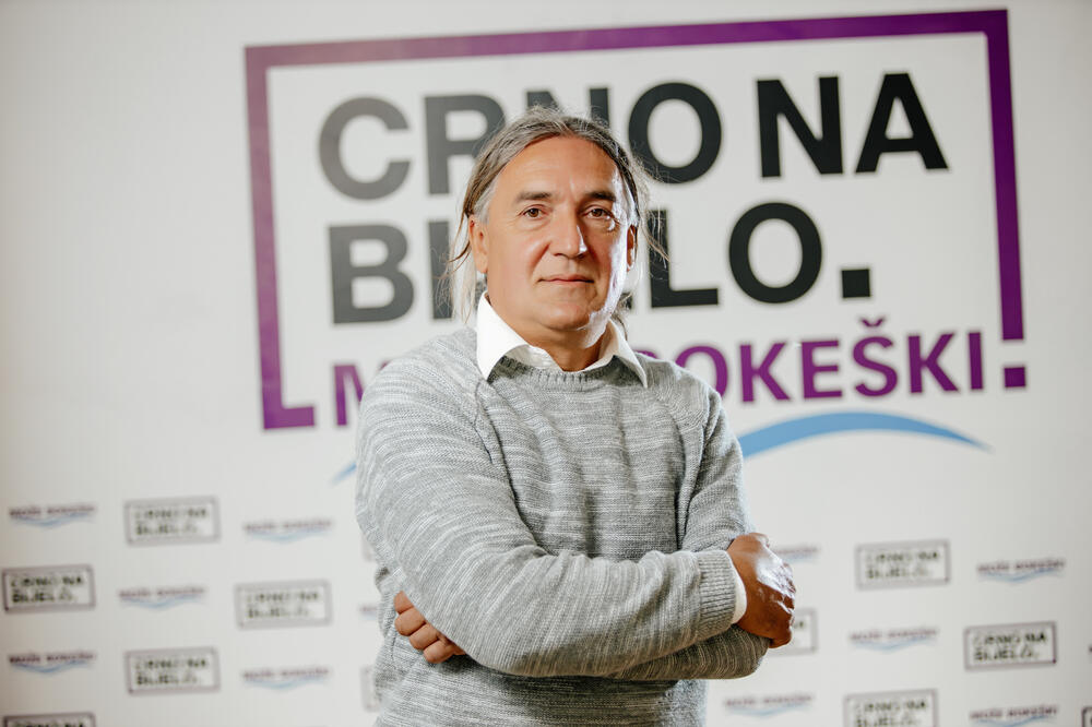 Siniša Đaković, Foto: Crno na bijelo - Može Bokeški