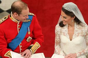Princ Vilijam i Kejt Midlton: Decenija braka - troje djece,...