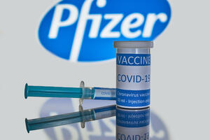 Fajzer: Tri doze vakcine protiv Kovid-19 štite djecu mlađu od pet...