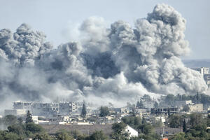 Izrael raketirao sjeverozapad Sirije: Ubijena jedna osoba, šest...