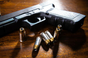 Podgorica: Uhapšena osoba kod koje je pronađen pištolj sa municijom