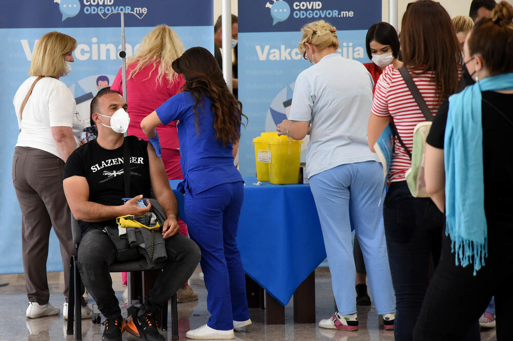 Vakcinacija u Podgorici, Foto: Luka Zeković
