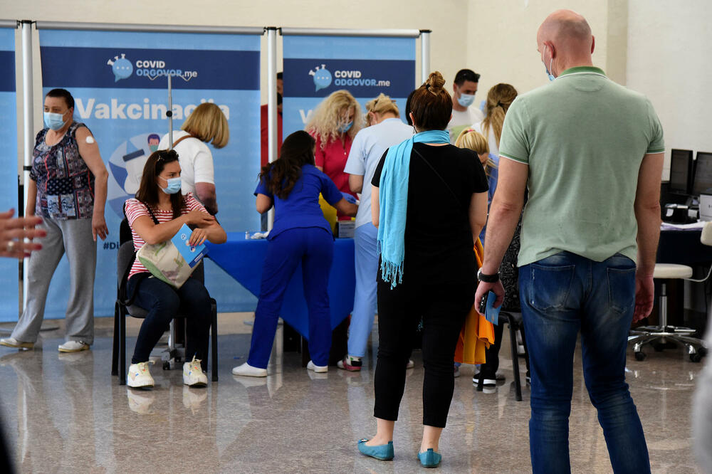 Vakcinacija u Podgorici, Foto: Luka Zeković