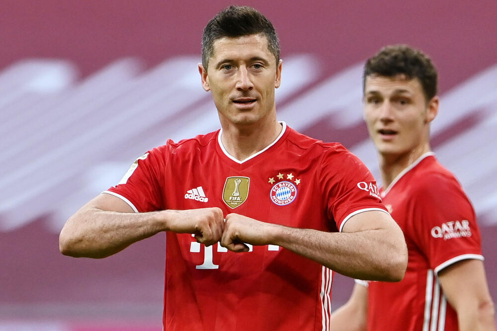 Poljak nastavlja da rešeta, Foto: REUTERS