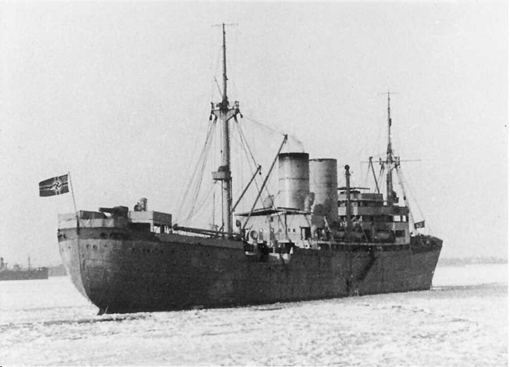 Njemački brod “Atlantis”