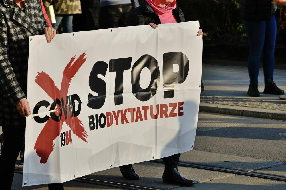 Raniji anti-covid protest u Poljskoj, Foto: Shutterstock