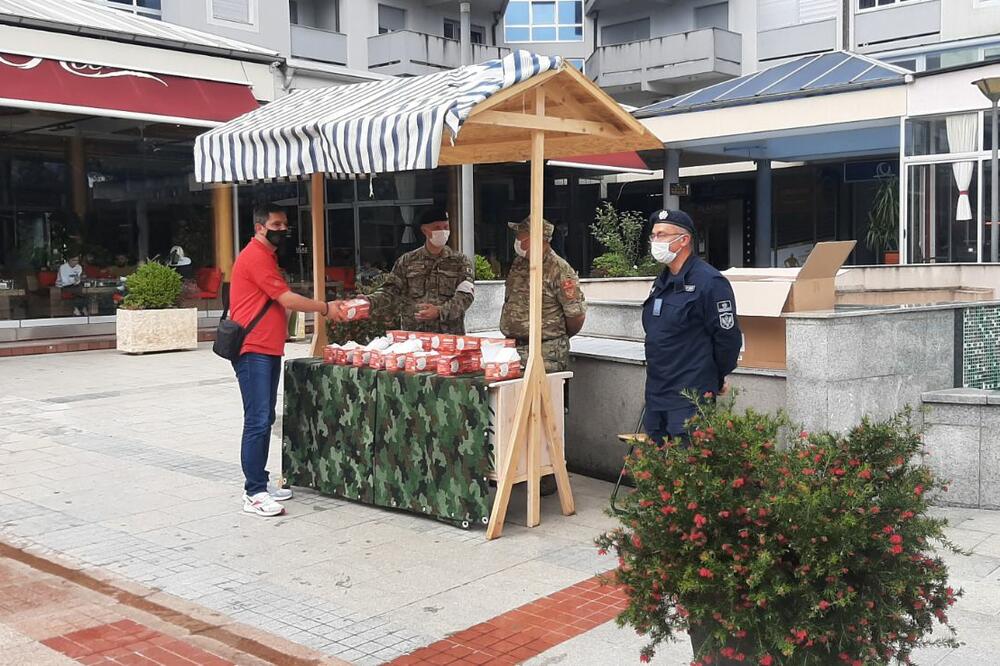 Danas u Tivtu, Foto: Siniša Luković